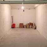 شقة Katia
